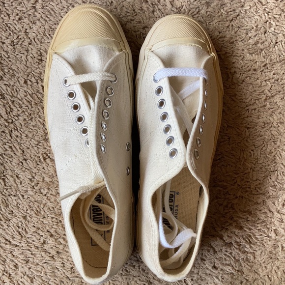 Vintage canvas white Converse. - Picture 6 of 7